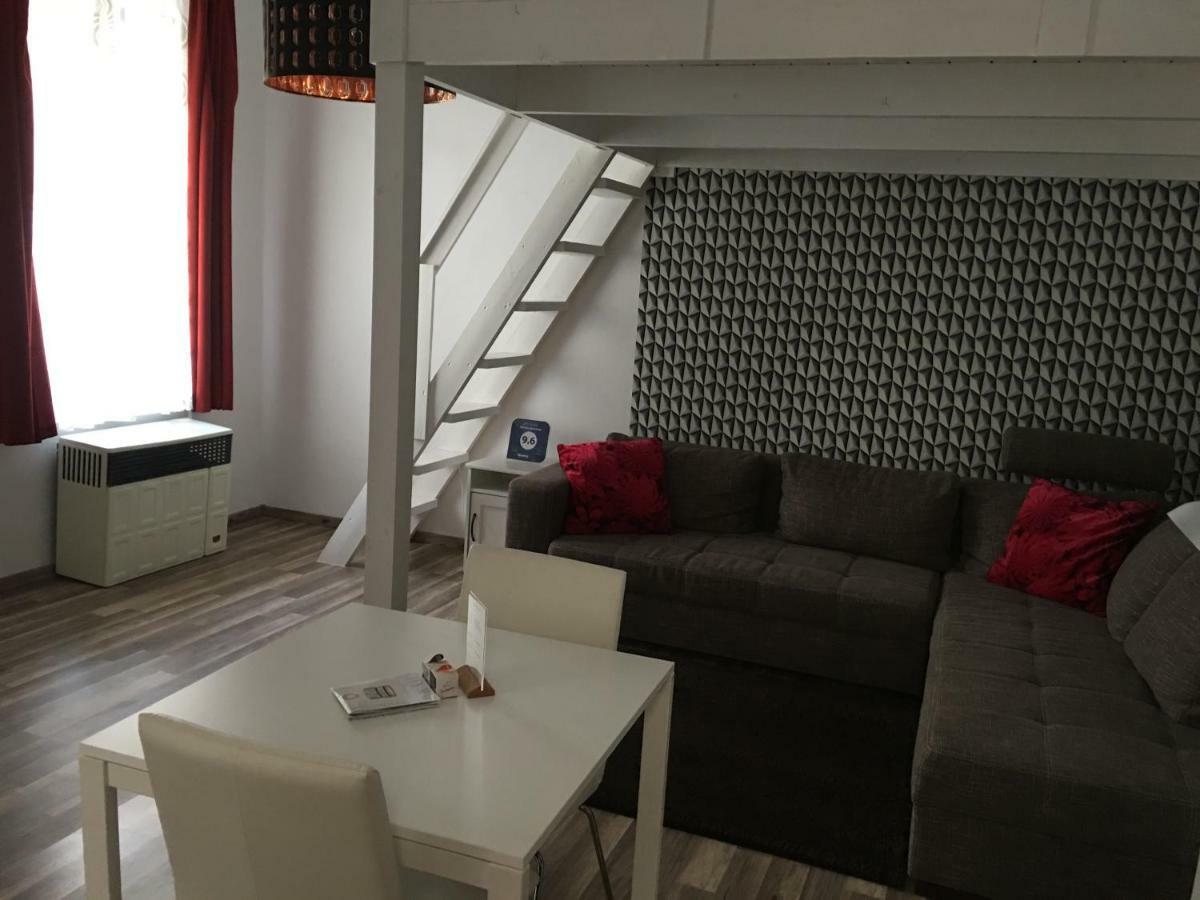 Kalman Apartman Budapesta Exterior foto