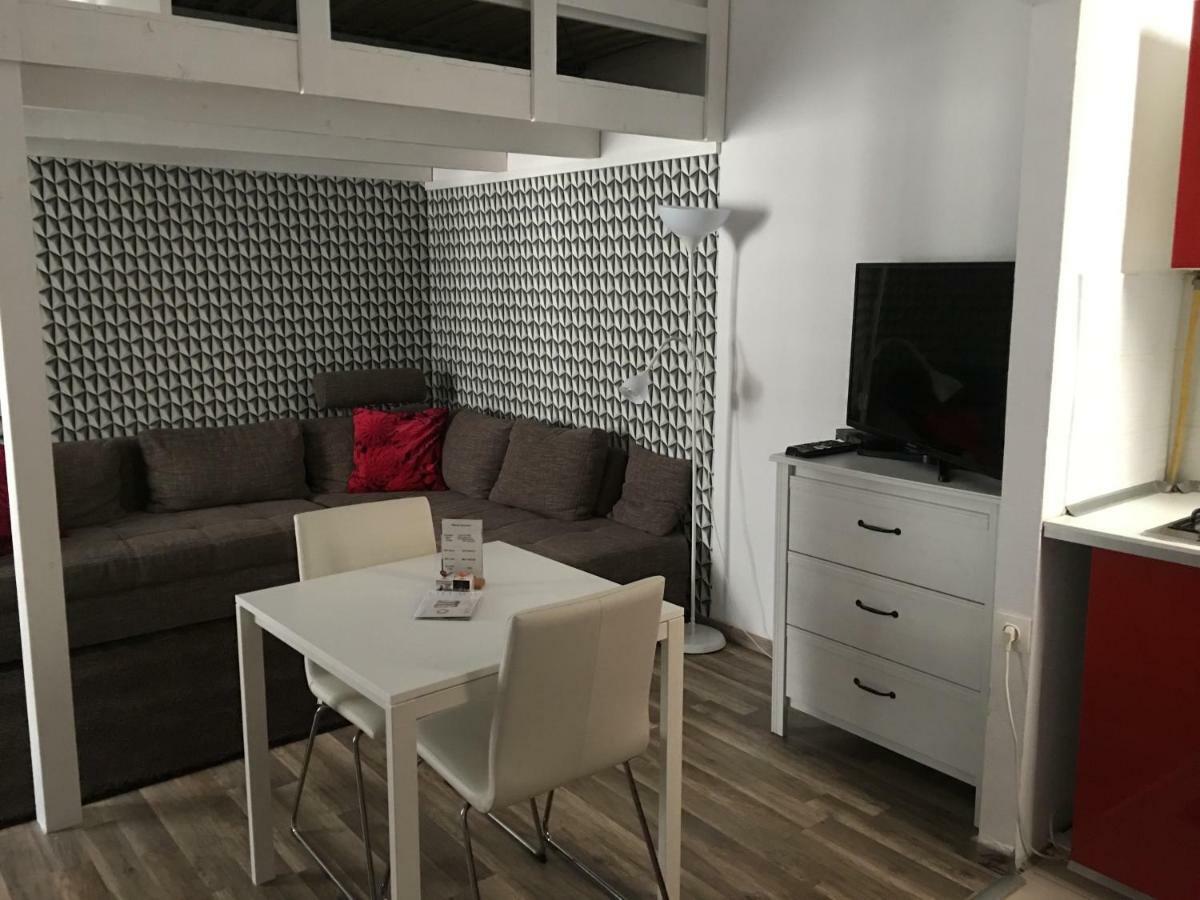 Kalman Apartman Budapesta Exterior foto